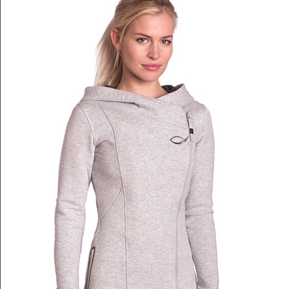 Ladies Winter Jacket - Picture 1 of 2
